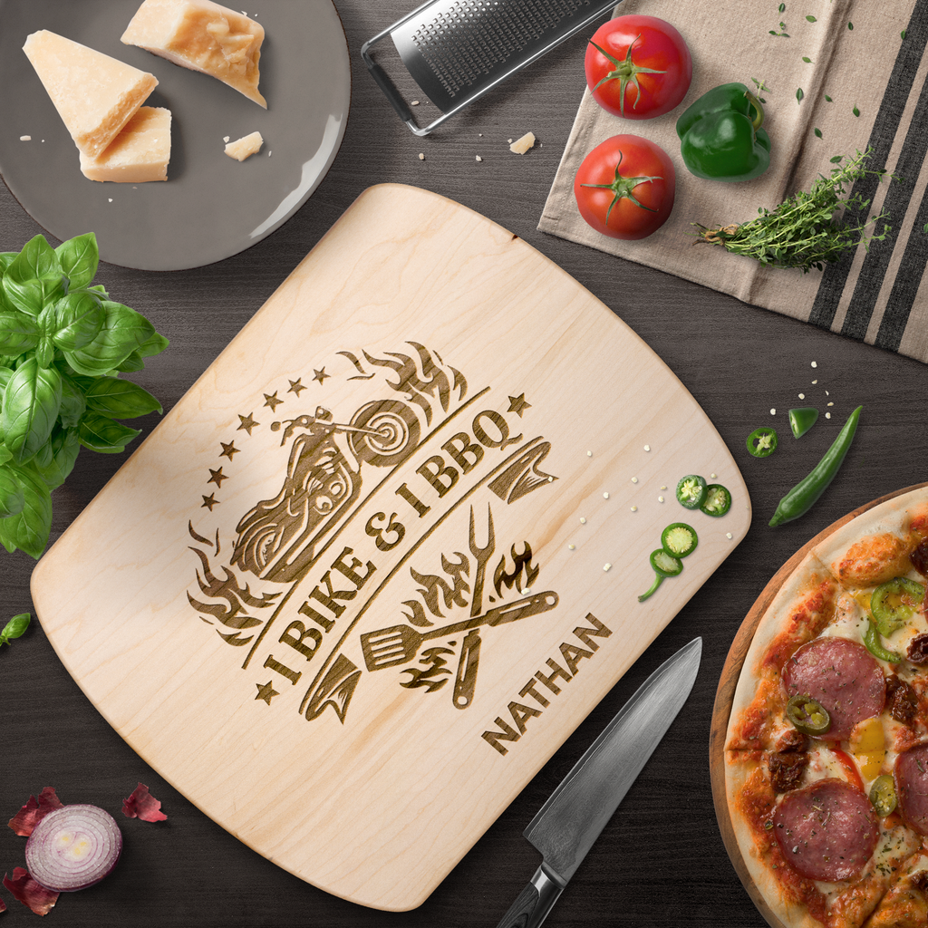 I_Bike__I_BBQ_Cutting_Board_Light_H_Lifestyle_Mockup.png_15368364